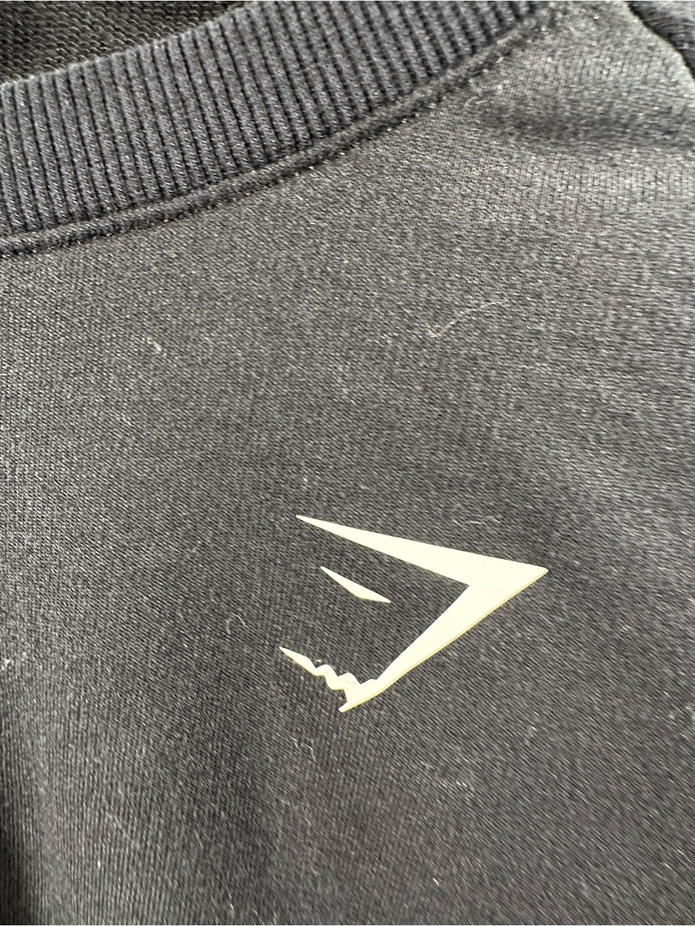 351. Gymshark Black Cropped Long-Sleeve Women's Top -Oversized - Picture 3 of 5